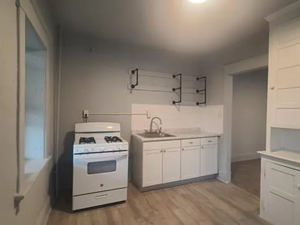 316-322 Taylor Avenue