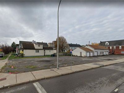 921 S Park Ave #5, Buffalo, NY, 14210