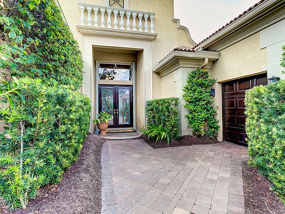 3rd image of 112 Olivera Way
