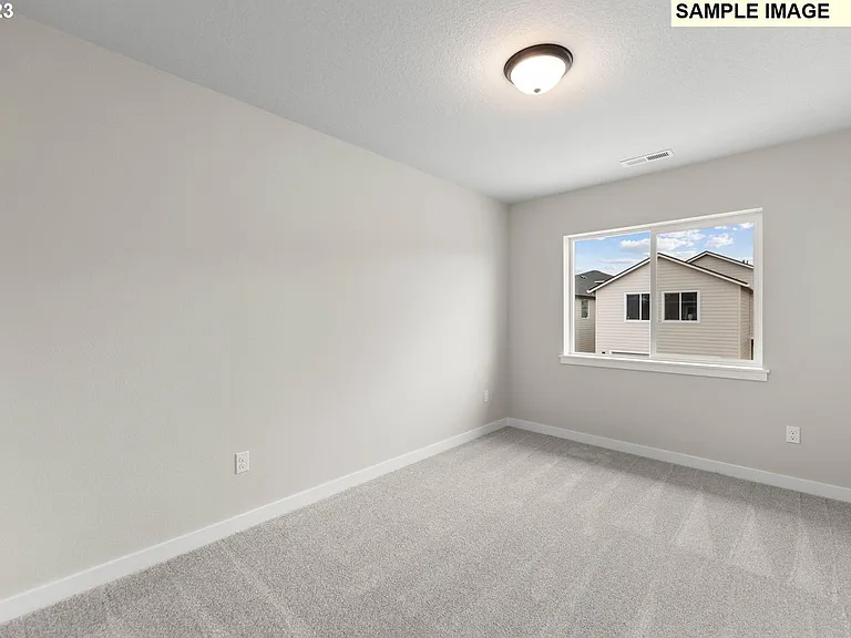 18418 NE 46th Pl — Photo 19