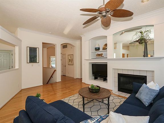 5th image of 1511 Greenery Dr