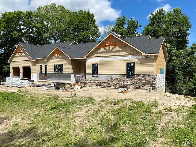 1st image of 6752 Flametree Dr