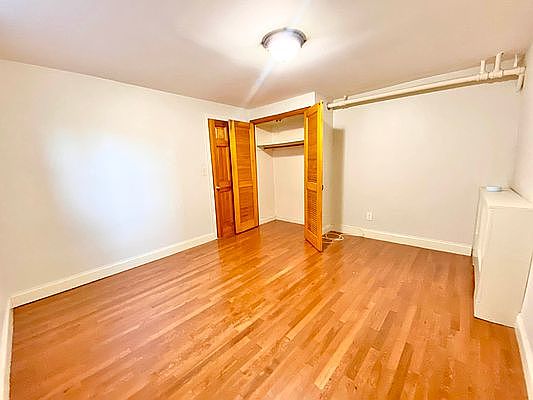4th image of 33-40 28th St #1