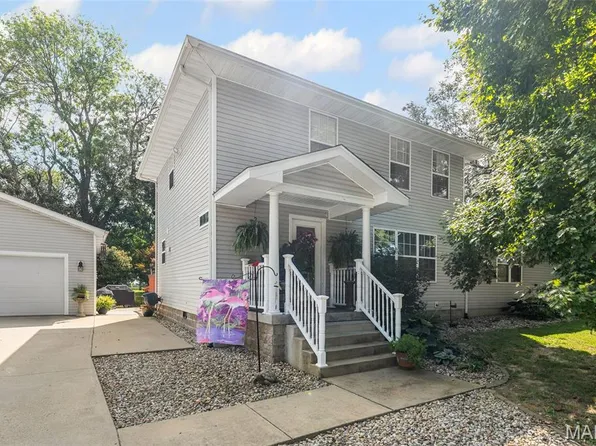 5548 High St, Smithton, IL 62285