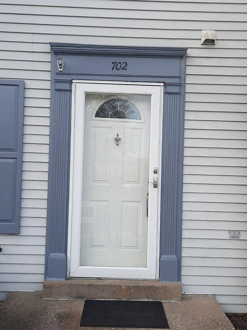 2 bed, 1.5 bath, 1088 sqft, $1,800 — Photo 2
