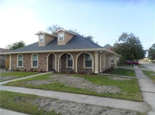 10341 Plainfield Dr, New Orleans, LA 70127