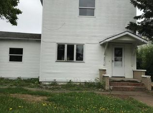 241 Summit Ave E, Blackduck, MN 56630