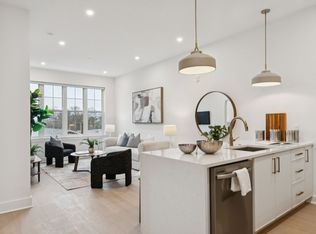 20 West, Philadelphia, PA 19119