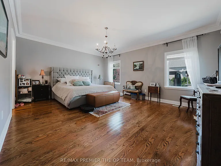 56 Park Ridge Dr #UPPER — Photo 25