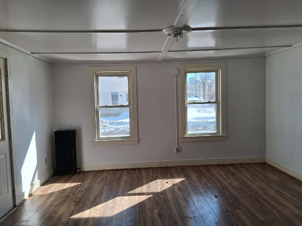 19 Bowman St #1