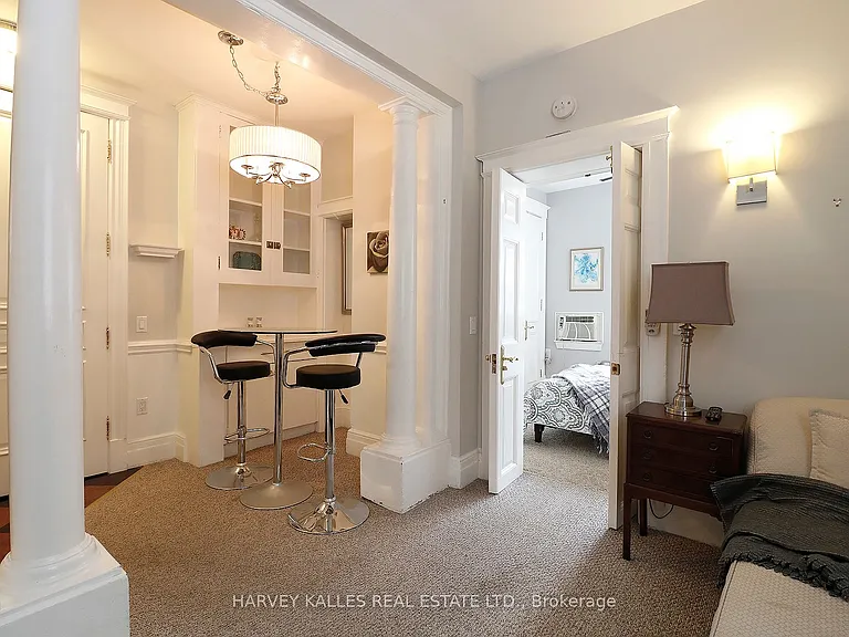 27 Hiawatha Rd #4 — Photo 6
