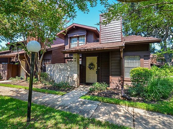 3rd image of 2510 Grants Lake Boulevard #94