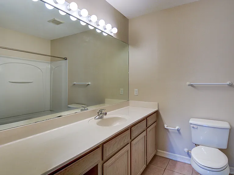 St. Antimo Apartments — Photo 25