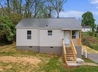 348 Beech St, Morristown, TN 37813