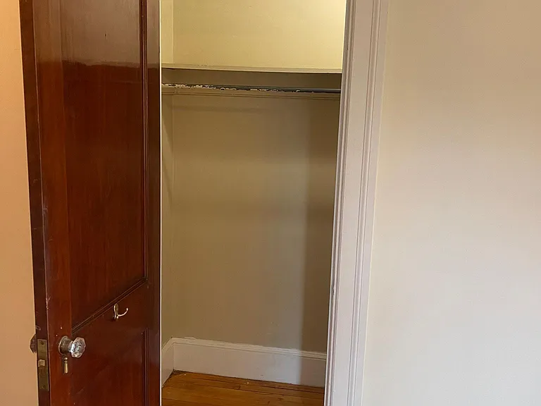 445 S Main St #5 — Photo 7