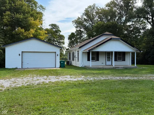 1132 N Michigan Rd, Shelbyville, IN 46176