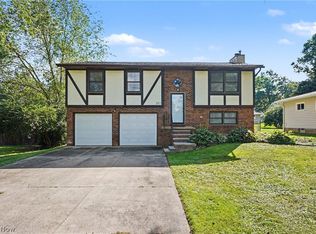 251 Caladonia Ave, Akron, OH 44333