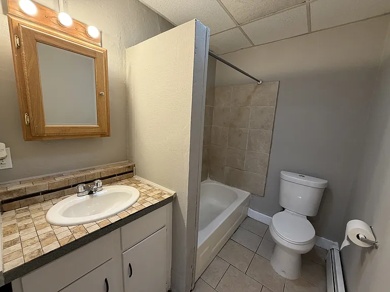 455-457 Post Ave #1 — Photo 5