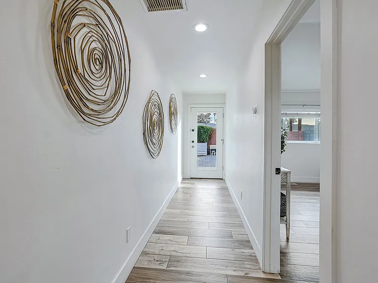 8709 E Terrace Dr — Photo 24