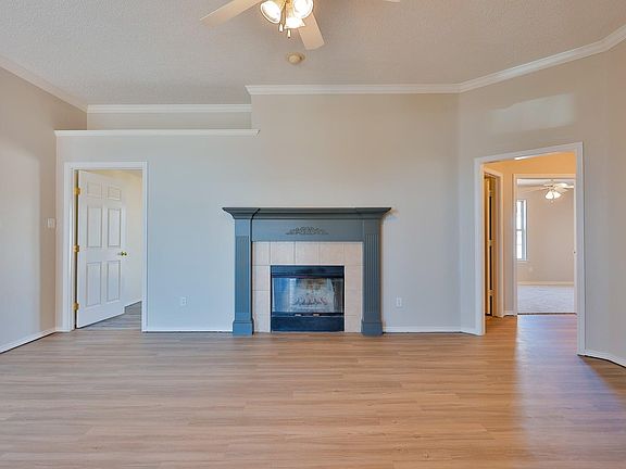 5th image of 2416 92nd St