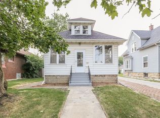 907 Kelly Ave, Joliet, IL 60435