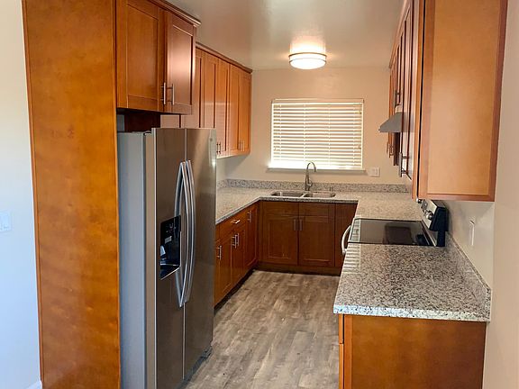 2nd image of 623 Rebecca Way APT 4