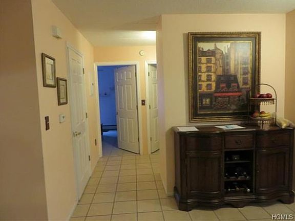5th image of 388 E 159th St
