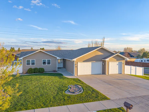 200 37th Ave NE, Great Falls, MT 59404