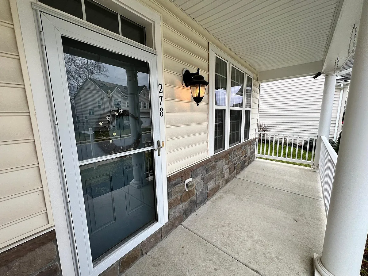 Building Photo - 278 Saltgrass Dr