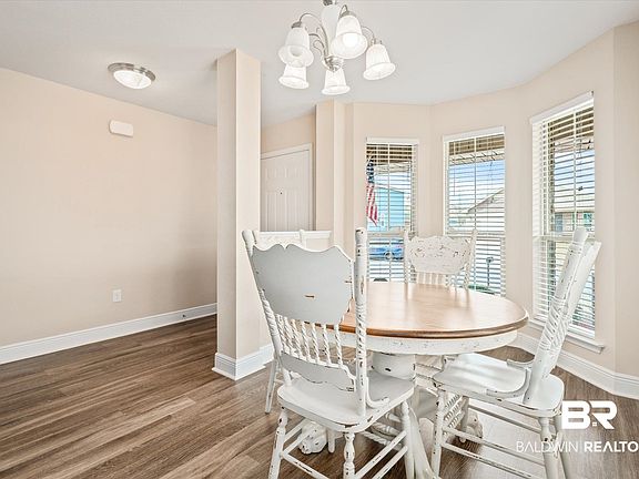 3rd image of 8860 Allay Ln