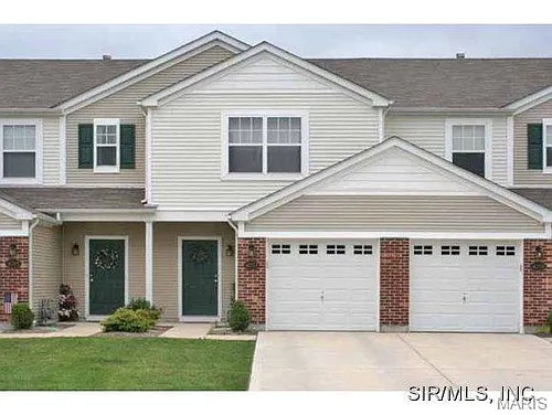 4057 Gentry Ln Photo 1