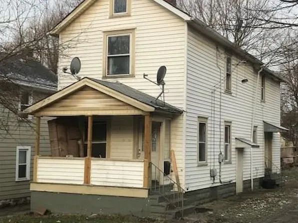 48 Morley Ave, Campbell, OH 44405