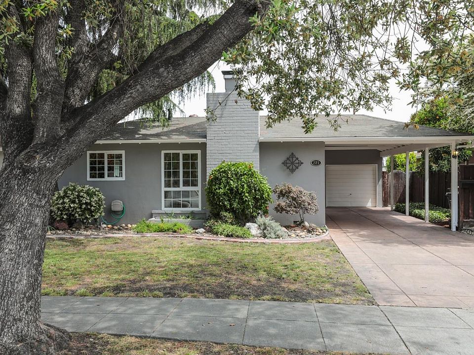 1st image of 221 E Eaglewood Ave