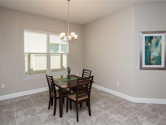 5th image of 7183 Summerlake Groves St