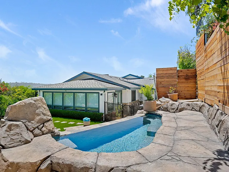 964 Garcia Rd — Photo 7