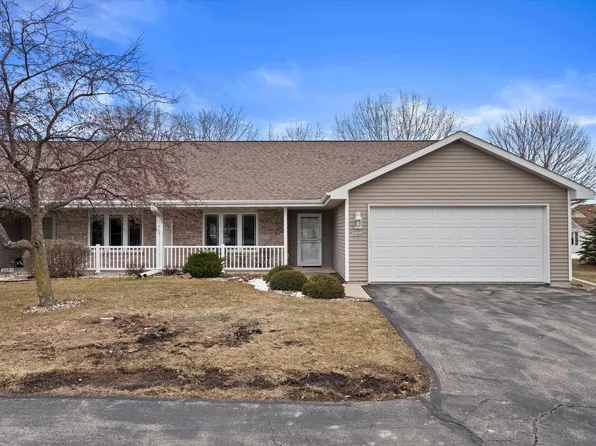 3100 Elk Ridge Dr Unit D, Oshkosh, WI 54904