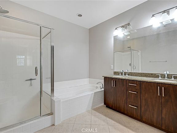 4th image of 629 Forest Park Blvd