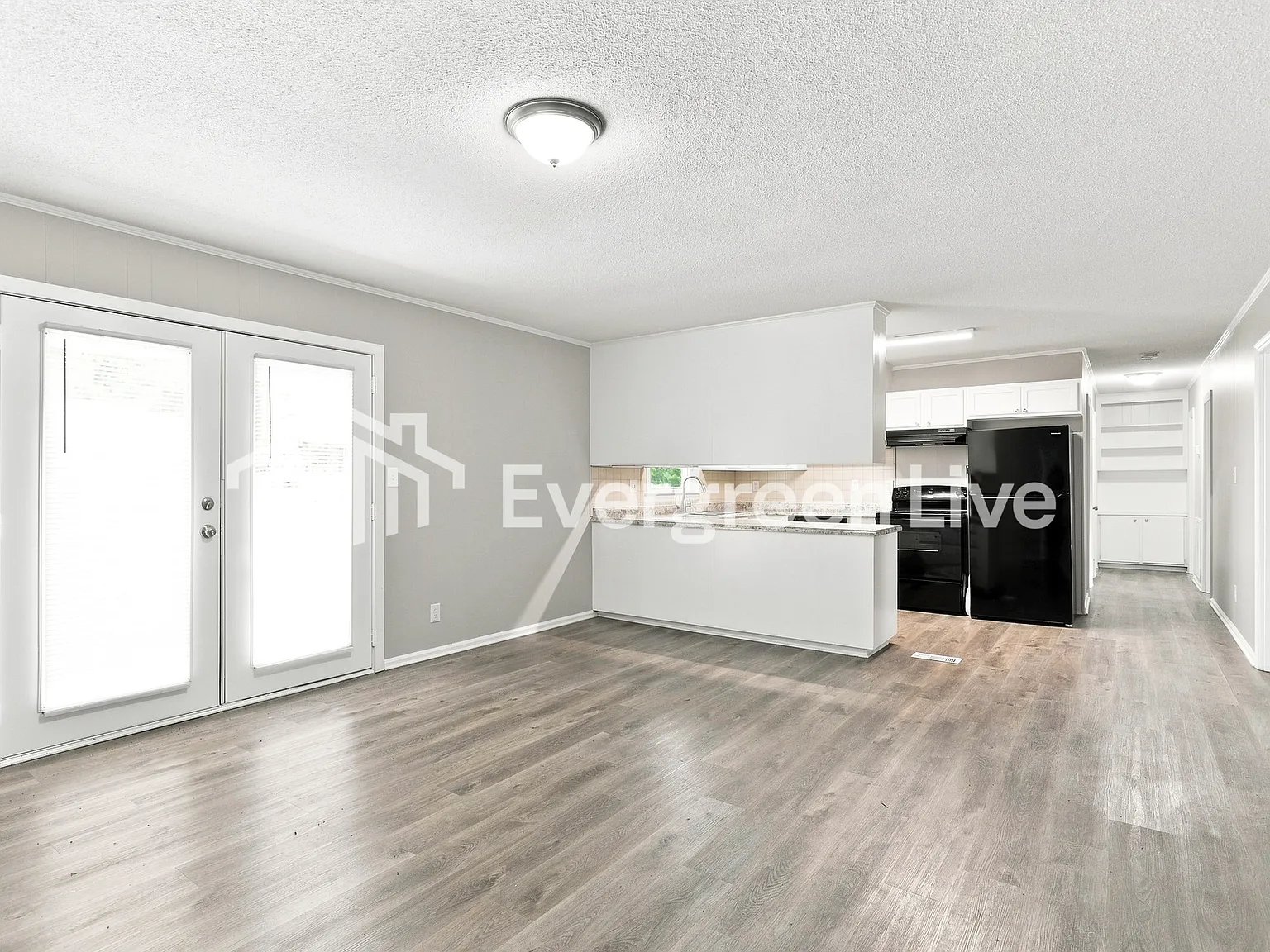 3 bed, 2.0 bath, 1541 sqft, $1,645 — Photo 2