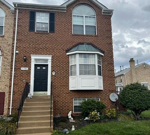2nd image of 21086 Gladstone Dr
