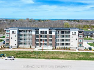 17 Spooner Cres #205, Collingwood, ON