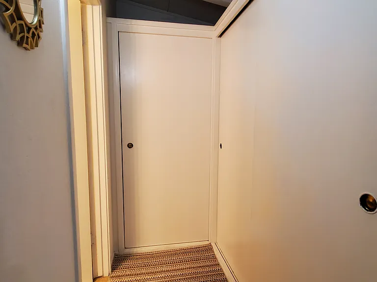 886 Lakewood Dr — Photo 9