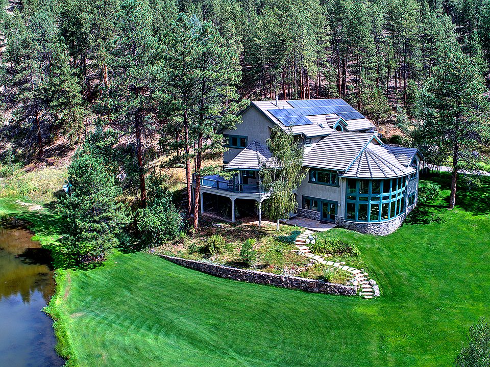  Nice Yard and Pond