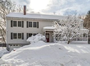 23 Lexington St, Burlington, MA 01803
