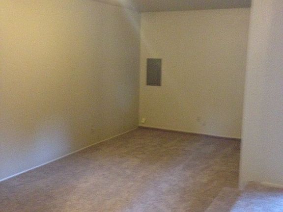 4th image of 12514 NE 87th Ct