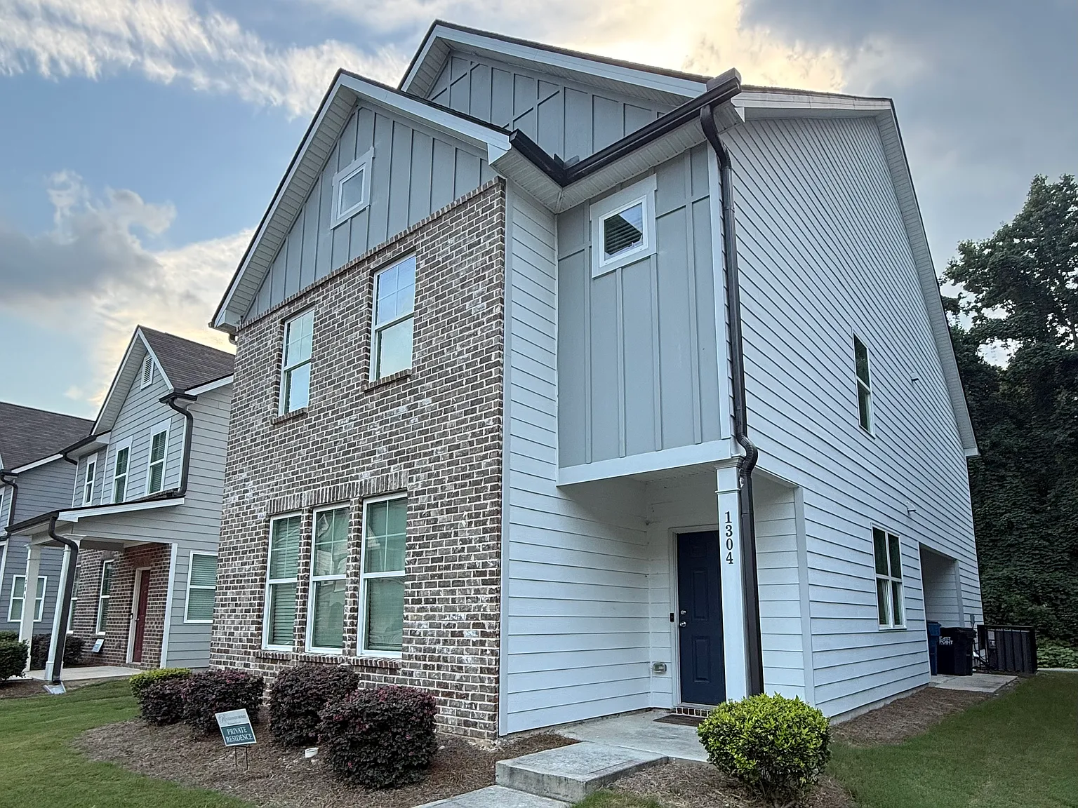 Sweetbriar Cir, Atlanta — Photo 1