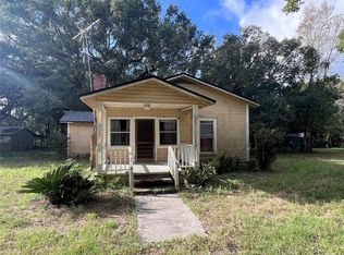 177 E 3rd Ave, Pierson, FL 32180