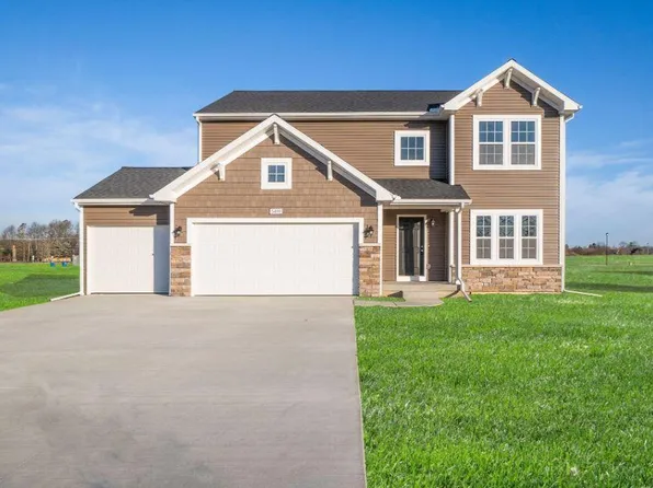 9435 Snow Valley Dr, Alto, MI 49302