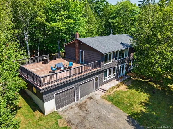 188 Carlisle Rd, Douglas, NB E3G 7N5