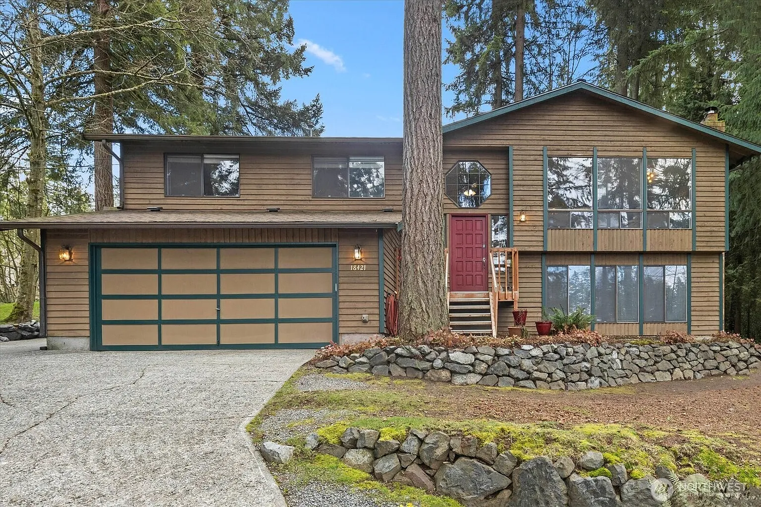 18421 Larch Way photo 1