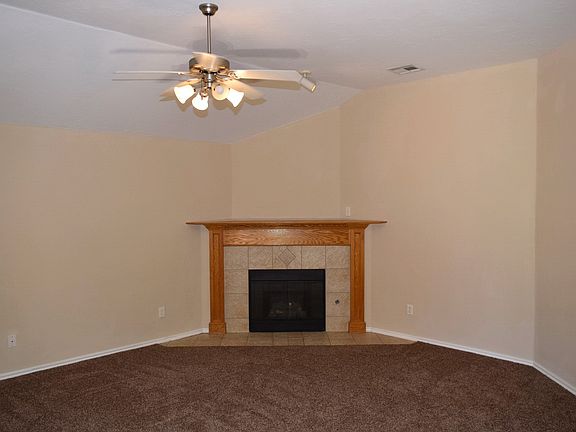 2nd image of 2612 Deer Run Dr